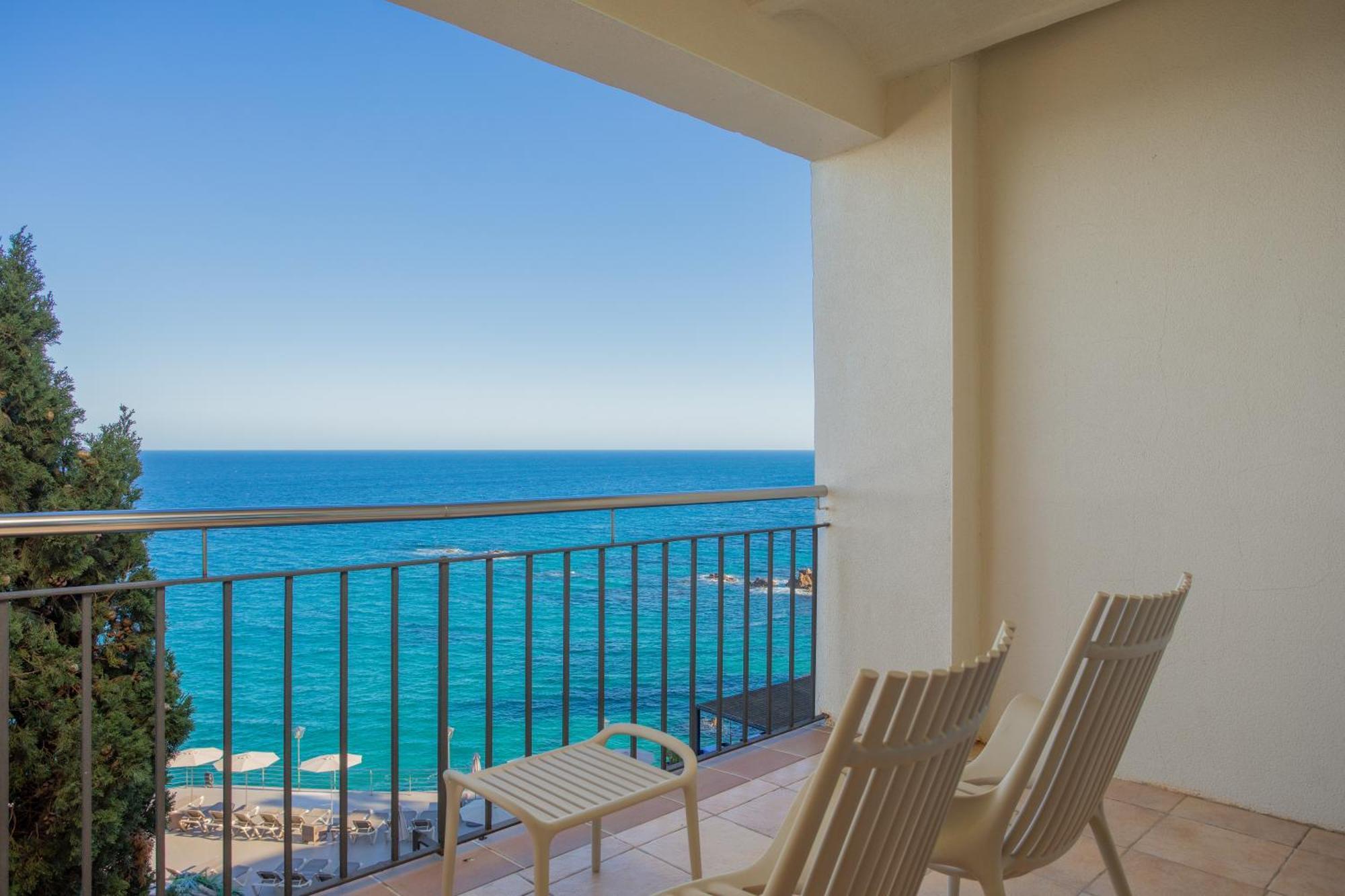 Triple Room Sea View,1771734962:JPEG